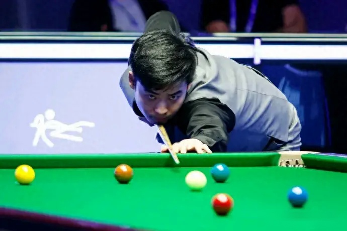 在足协杯半 在足协杯半