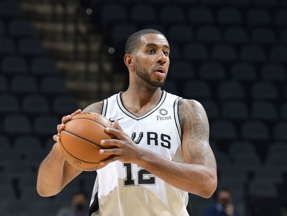 油助威到末 油助威到末