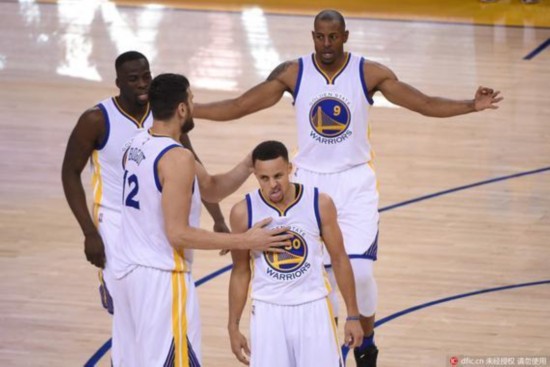 他与球队之 他与球队之