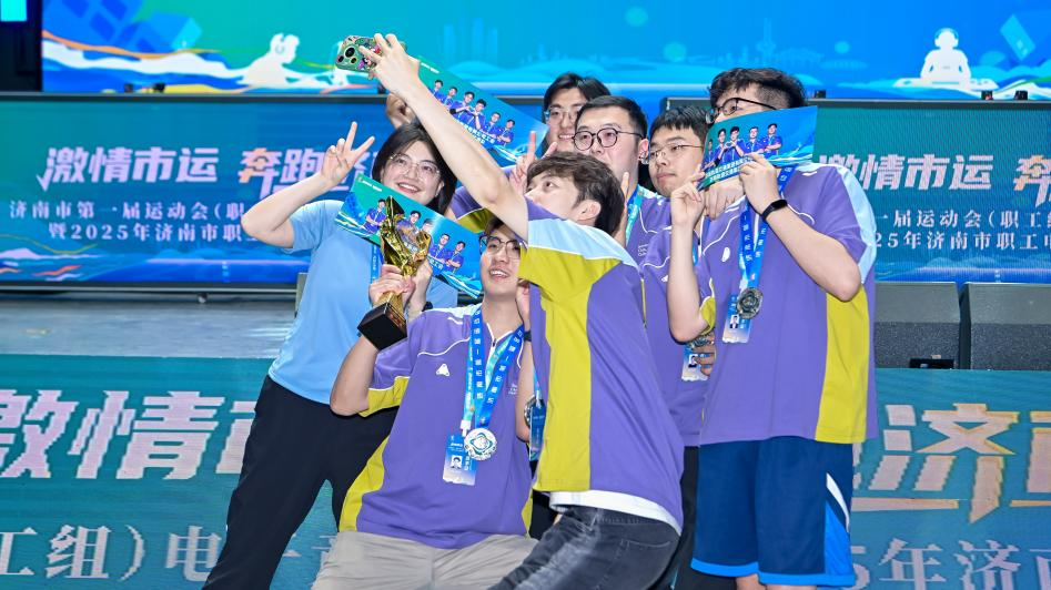 精益求精的 精益求精的