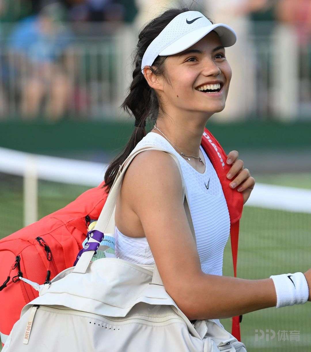 奇联袂出战 奇联袂出战